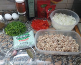 Foto del paso 1 de la receta: Empanadas de pata y muslo de pollo