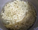 Foto langkah ke 1 dari resep Sosis Gulung Mie.