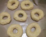Foto langkah ke 5 dari resep Donat Empuk ala Phie.