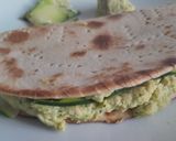 Foto del passaggio 5 della ricetta Hummus di ceci & zucchine :) con piadina