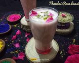 A picture of step 3 of Thandai Rose Lassi.