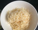 Foto langkah ke 2 dari resep Roti Sobek Pandan Isi Keju.