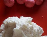 A picture of step 5 of Nolen Gur Rasgulla..