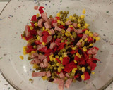 Foto del paso 6 de la receta: Pimientos rellenos de arroz salteado de especias, verduras y magro de cerdo