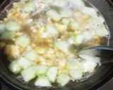 Foto langkah ke 5 dari resep Sup Sotoy (Soun, Telur, Oyong).