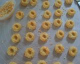 Foto langkah ke 5 dari resep Thumbprint Suka Suka.