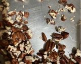 Foto del paso 5 de la receta: Mousse de frutos rojos, glaseado espejo y helado de nuez
