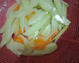 รูปขั้นตอนการทำที่ 1 ของ ซาโยเต้ (มะระหวาน) ผัดน้ำมันหอย - เมนูอร่อยเด็กๆชอบ