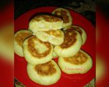Foto langkah ke 4 dari resep Bakpia basah isi keju. pakai teflon.