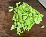 புடலங்காய் பிரட்டல்(pudalangai pirattal recipe in tamil) ரெசிபி ஸ்டேப் 1 புகைப்படம்