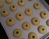 Foto langkah ke 4 dari resep Simple Butter Cookies (3 Bahan).