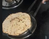 A picture of step 6 of Makki Ki Roti.