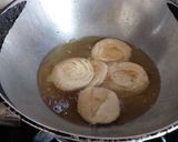 A picture of step 2 of Verki puri.