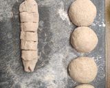 Sajtos-sonkás kifli recept fázis 2 fotója