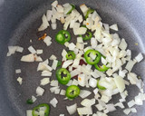 Foto del paso 2 de la receta: Acelgas a la mexicana