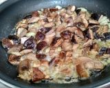 Mielone w sosie śmietanowo - grzybowym krok przepisu 2 zdjęcie