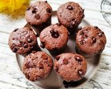 Foto langkah ke 5 dari resep Chocolate Muffin with Oreo (sy pakai chocochip) no mixer.