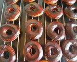 A picture of step 10 of Chocolate doughnuts.