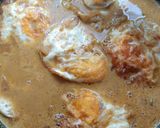 Foto langkah ke 3 dari resep Kari Telur Ceplok.