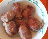 Foto del paso 3 de la receta: Carrilladas de cerdo con setas, almendras y caldo de huesos