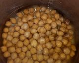 A picture of step 2 of Mint hummus.