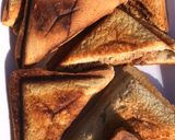 A picture of step 4 of Toast bread with sardine.