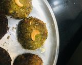 A picture of step 5 of Hara Bhara Kabab.
