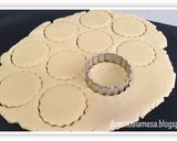 Foto del paso 4 de la receta: Galletas de mantequilla rellenas (sin huevo)
