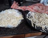 Foto del paso 2 de la receta: Fideitos caseritos para tres. Grace