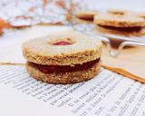 Une image de l'étape 5 de Sablés healthy a la confiture de framboise maison.