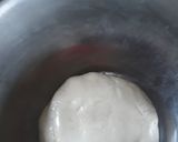 সসেজ পিজ্জা (ওভেন ছাড়া) (sausage pizza recipe in Bengali) রেসিপির ধাপ 2 ছবি