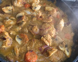 Foto del paso 6 de la receta: Pollo en salsa de verduras