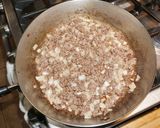 A picture of step 1 of Beef Charquicán.