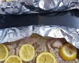 A picture of step 2 of White quinoa and chicken thighs.