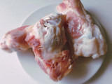 Chân GIÒ rút xương om nước tương