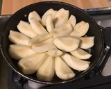 Une image de l'étape 3 de Tatin de poires (pâte brisée à l orange).