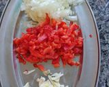 Foto del paso 2 de la receta: Pollo con arroz y arvejas