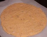 A picture of step 4 of Polenta Pizza with Mushrooms and Spinach.