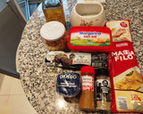 Foto del paso 1 de la receta: Tartaleta de masa filo con morcilla de arroz, garbanzos y salsa de yogur