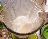 รูปขั้นตอนการทำที่ 2 ของ น้ำมะพร้าวปั่นนม Coconut & Milk Smoothie