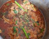 A picture of step 6 of Chicken curry.