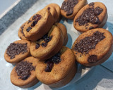 Foto del paso 4 de la receta: Muffins de avena, plátano 🍌,manzana 🍎 y chocolate 85%🍫