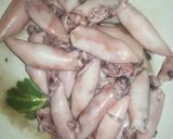 Foto langkah ke 1 dari resep Tumis Cumi Asin.