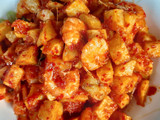 Kentang udang balado