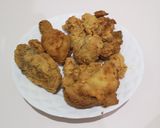Foto langkah ke 5 dari resep Ayam goreng ala KFC.