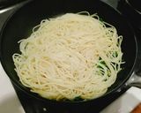 Foto langkah ke 3 dari resep Ebi spaghetti dengan seledri.