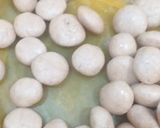 A picture of step 2 of Chatpate Panipuri.