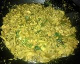 Foto langkah ke 4 dari resep Tumis Usus dan Kulit Ayam untuk Topping Mie Ayam.
