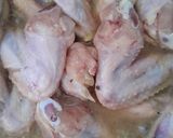 Foto langkah ke 3 dari resep Ayam masak putih.