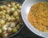 A picture of step 2 of Gujarati style Ripe Gumberry sabzi.